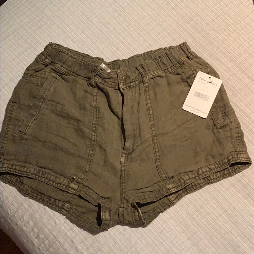 Free People shorts size 2 NWT